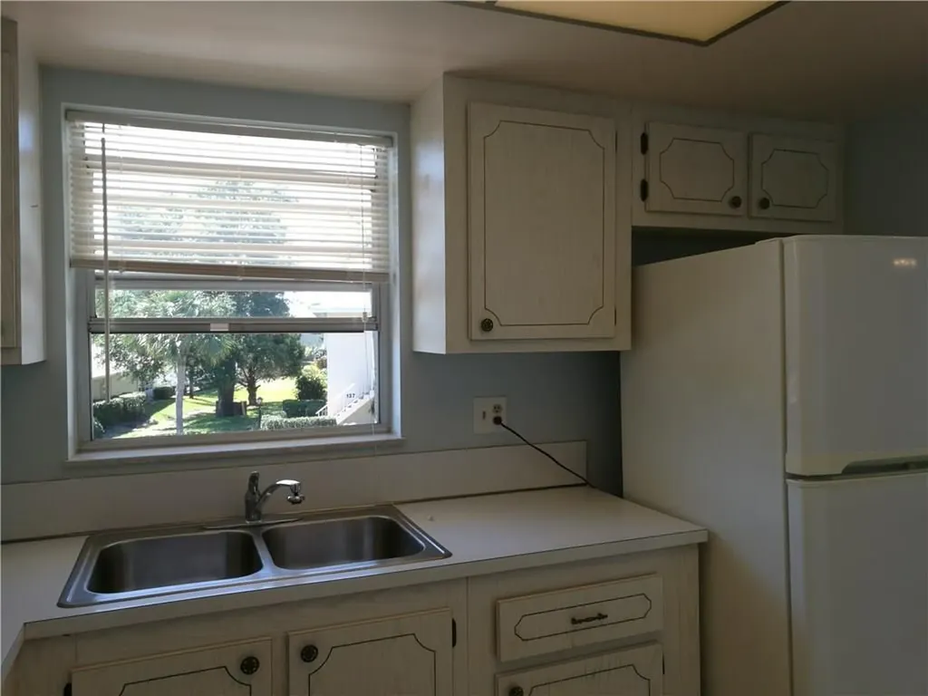 2950 SE Ocean Boulevard Stuart FL 34996