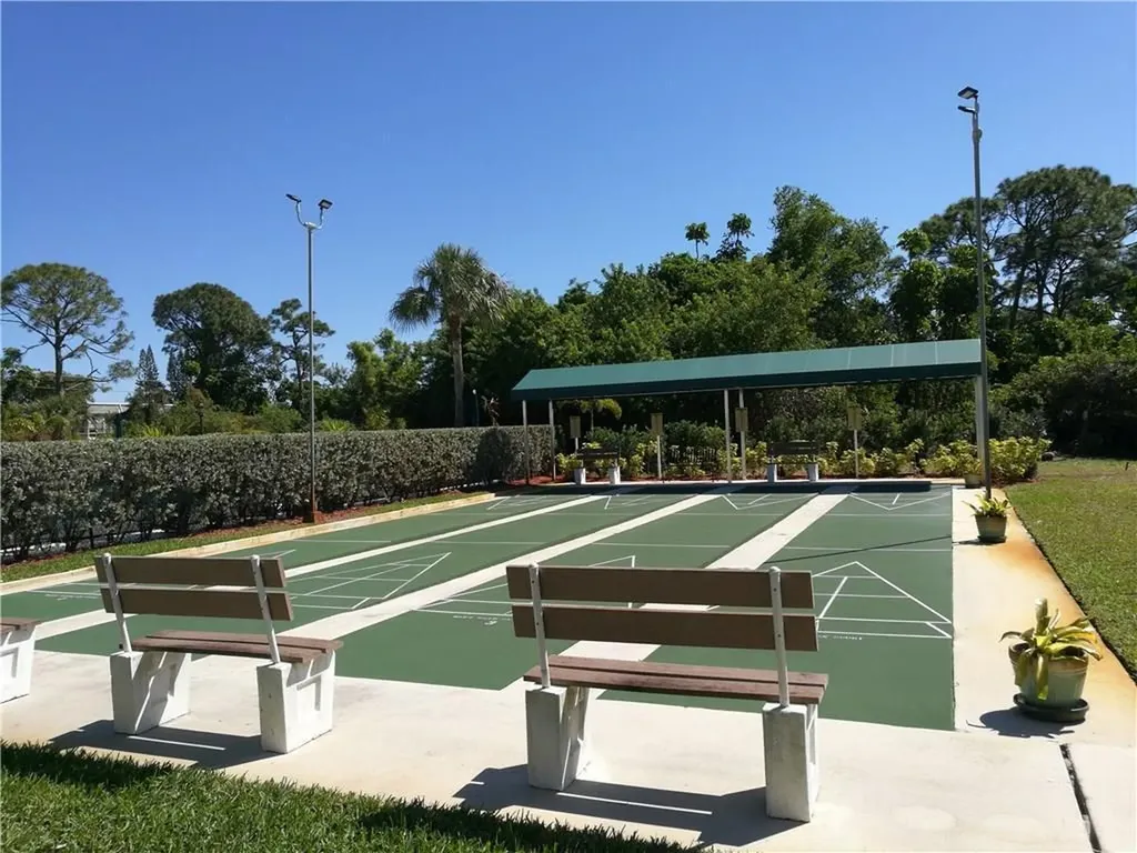 2950 SE Ocean Boulevard Stuart FL 34996