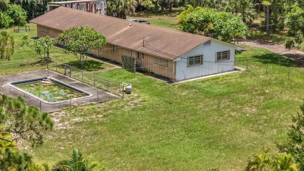 4899 S Haverhill Road Greenacres FL 33463