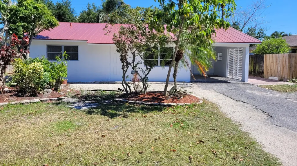 217 Reo Drive Jupiter FL 33458