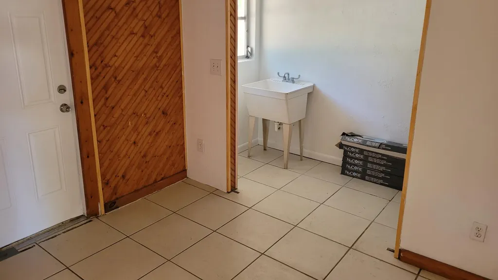 217 Reo Drive Jupiter FL 33458