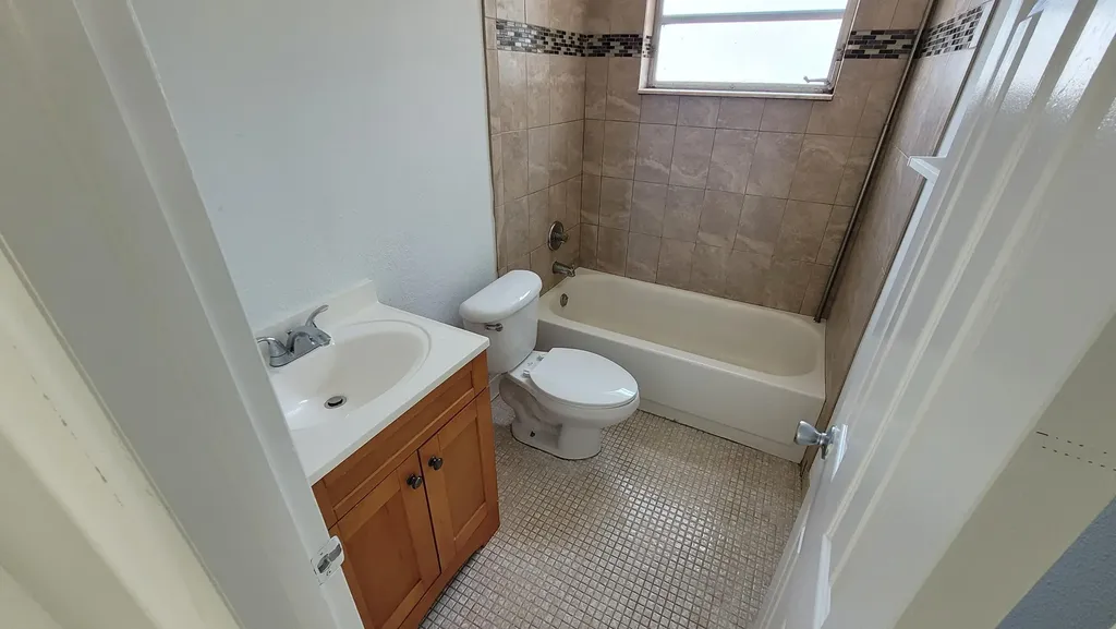 217 Reo Drive Jupiter FL 33458