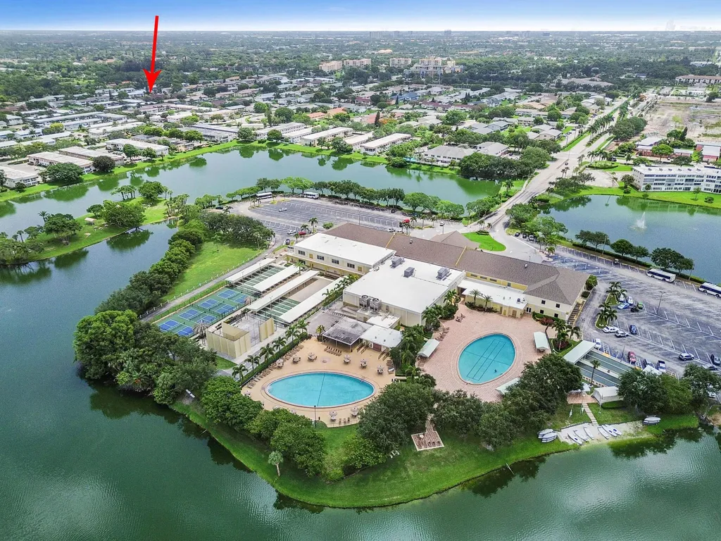 270 Norwich L West Palm Beach FL 33417