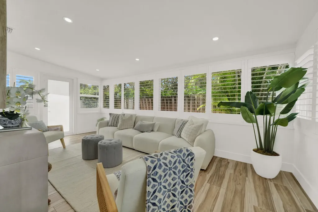 1321 Cordova Road Fort Lauderdale FL 33316