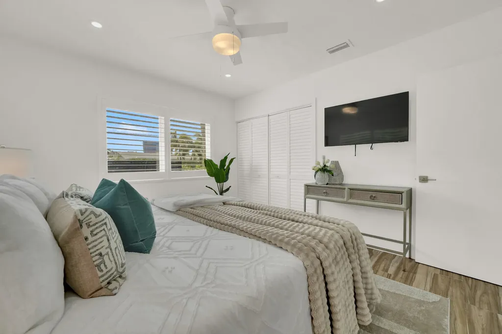 1321 Cordova Road Fort Lauderdale FL 33316