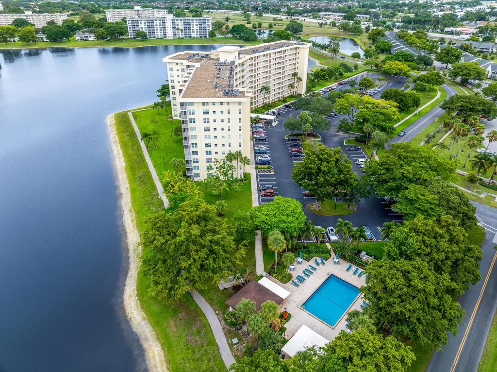 3095 N Course Drive Pompano Beach FL 33069