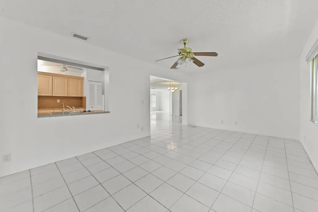 6387 Summer Sky Lane Greenacres FL 33463