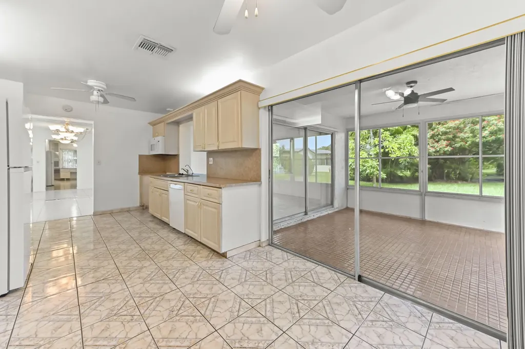 6387 Summer Sky Lane Greenacres FL 33463