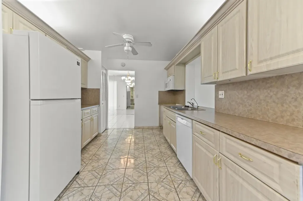 6387 Summer Sky Lane Greenacres FL 33463
