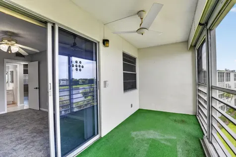 4022 Hythe B Boca Raton FL 33434