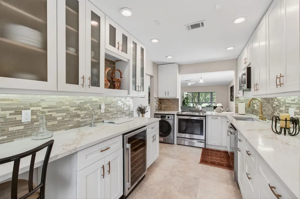 30 Southport Lane Boynton Beach FL 33436