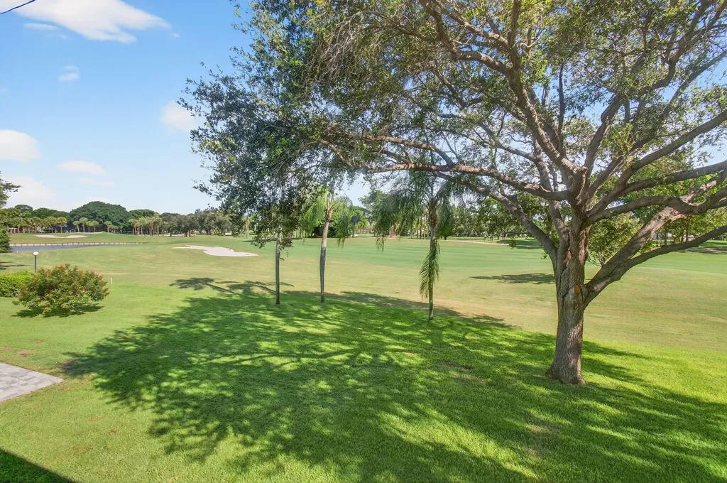 30 Southport Lane Boynton Beach FL 33436