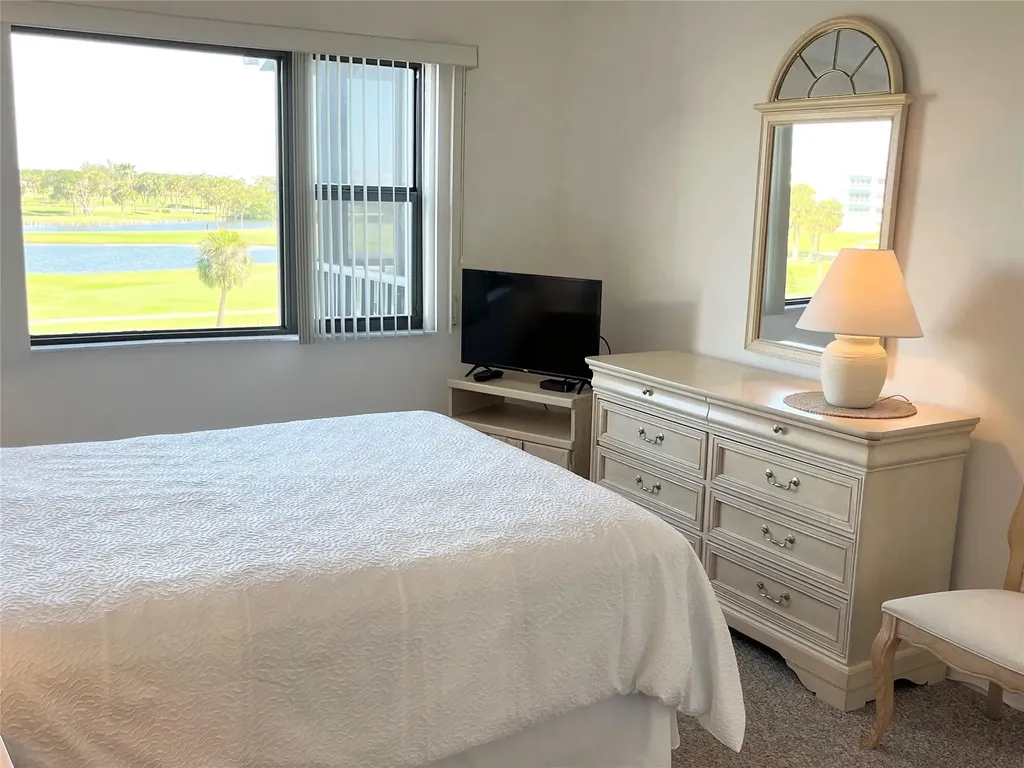 40 NE Plantation Road Hutchinson Island FL 34996