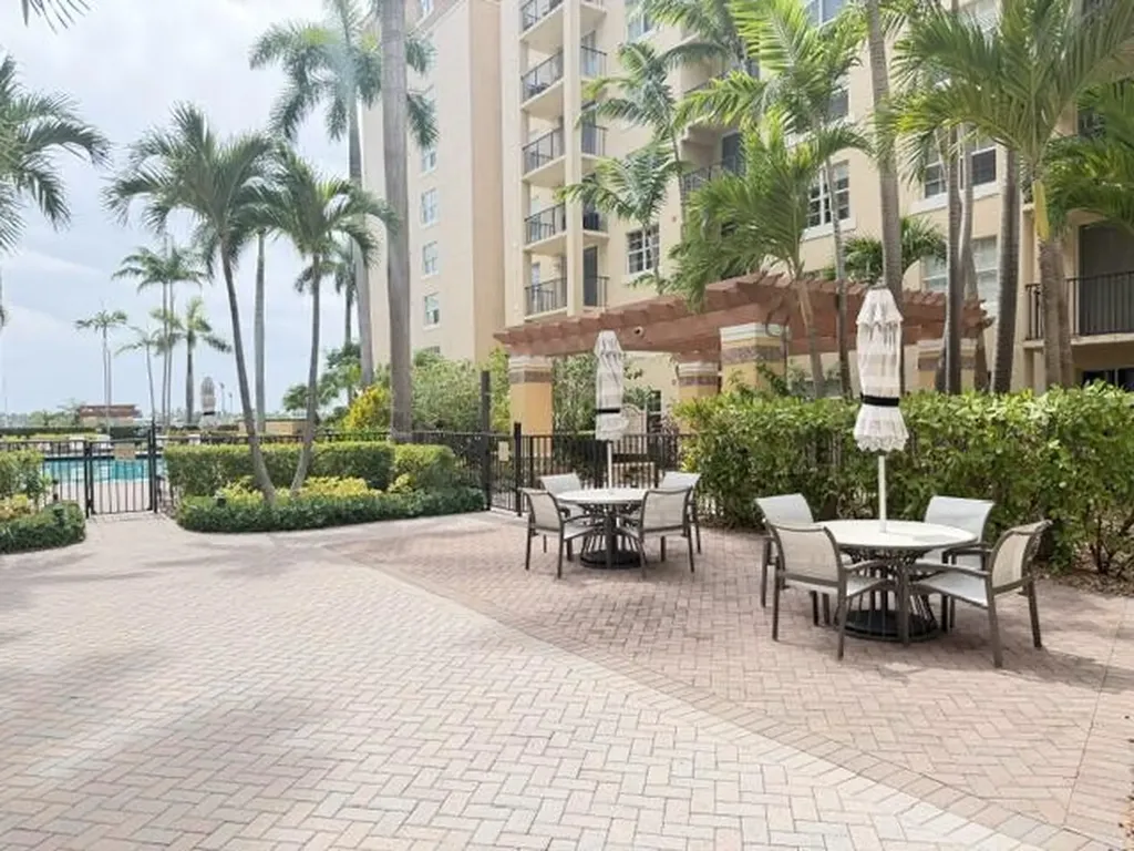 1801 N Flagler Drive West Palm Beach FL 33407