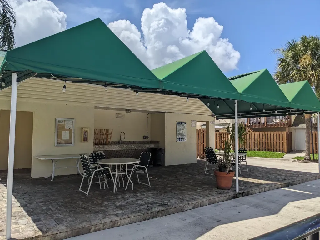 633 Executive Center Drive West Palm Beach FL 33401