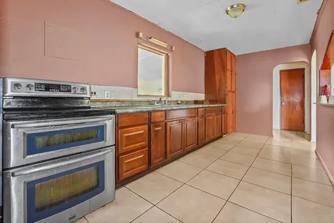 2313 N 44th Street Fort Pierce FL 34946
