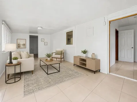 2313 N 44th Street Fort Pierce FL 34946