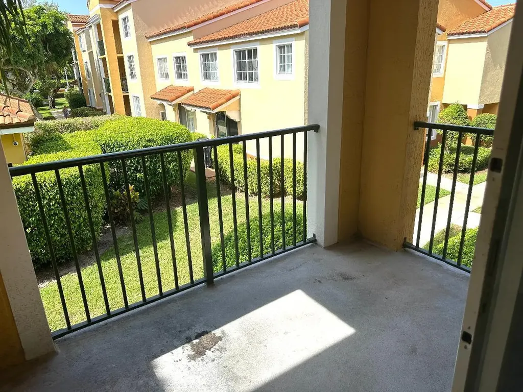 103 Yacht Club Way Hypoluxo FL 33462