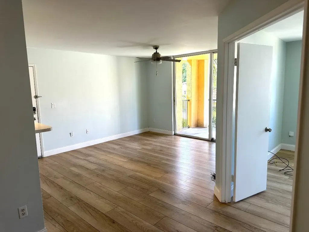 103 Yacht Club Way Hypoluxo FL 33462