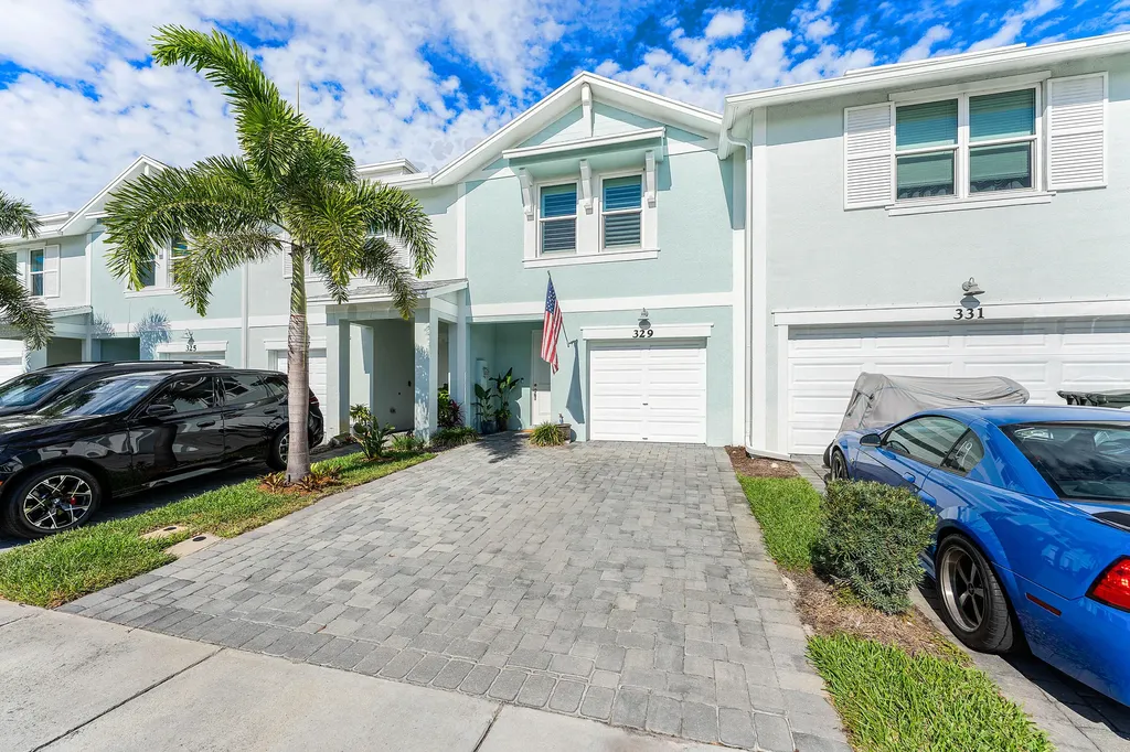 329 SE Halifax Lane Stuart FL 34994