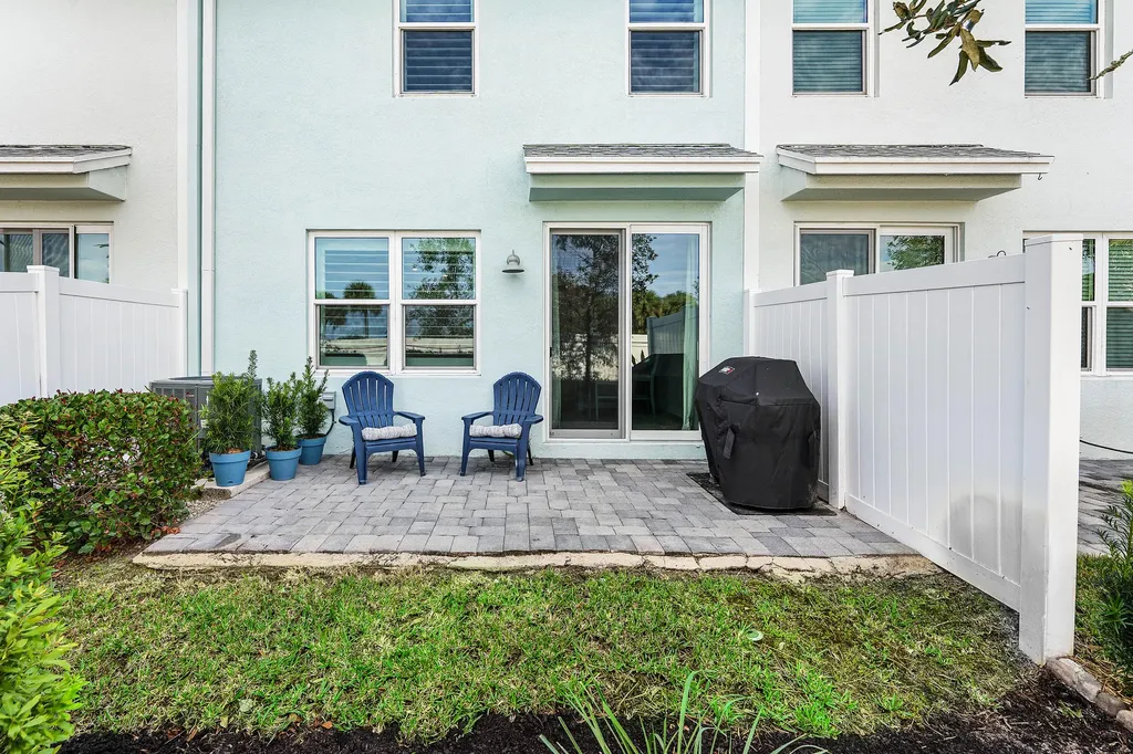 329 SE Halifax Lane Stuart FL 34994