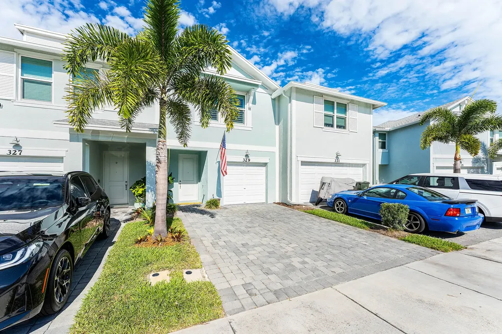 329 SE Halifax Lane Stuart FL 34994