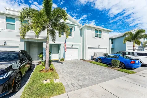 329 SE Halifax Lane Stuart FL 34994