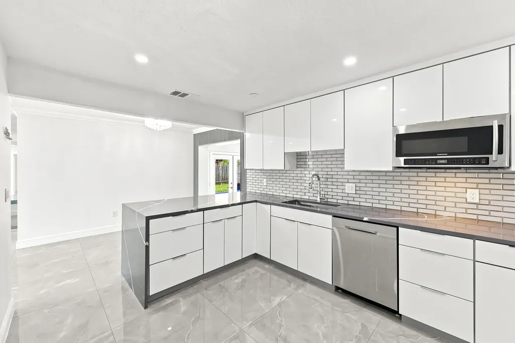 2649 Cedarcrest Road West Palm Beach FL 33415