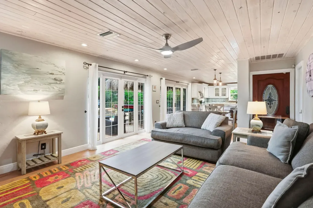 3315 Fernwood Drive Boynton Beach FL 33435