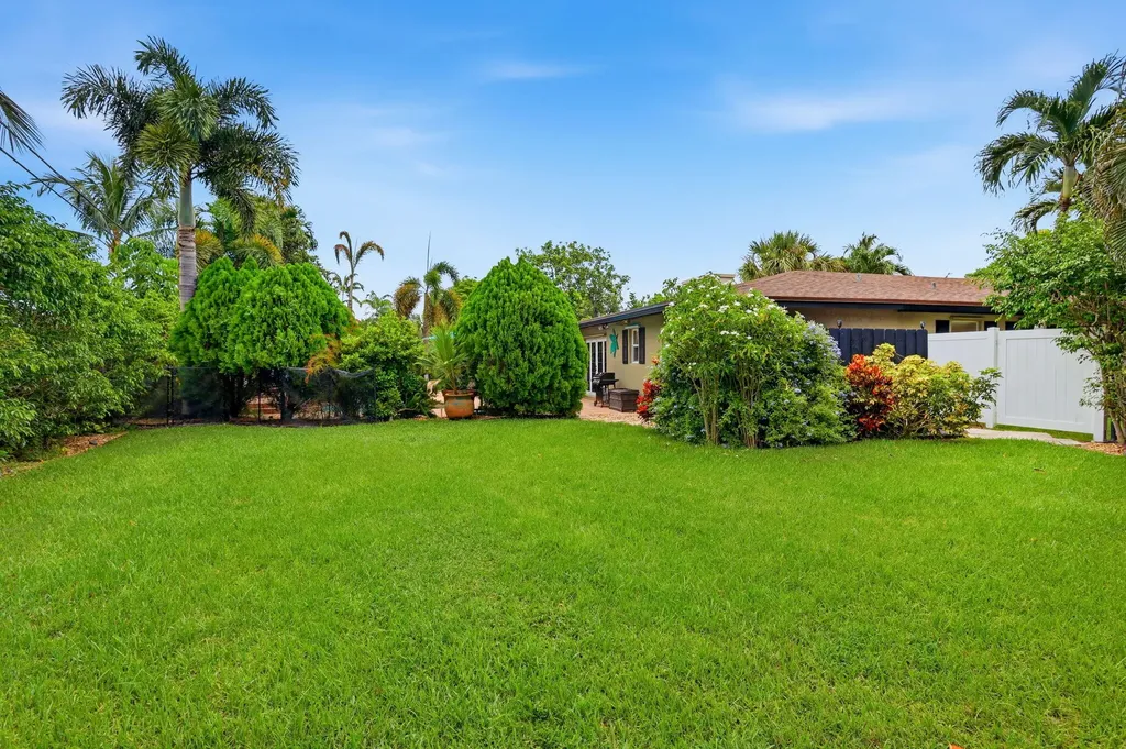 3315 Fernwood Drive Boynton Beach FL 33435
