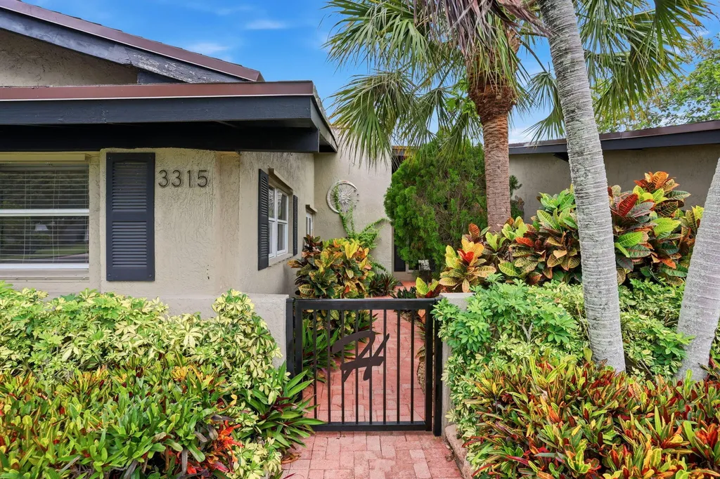 3315 Fernwood Drive Boynton Beach FL 33435