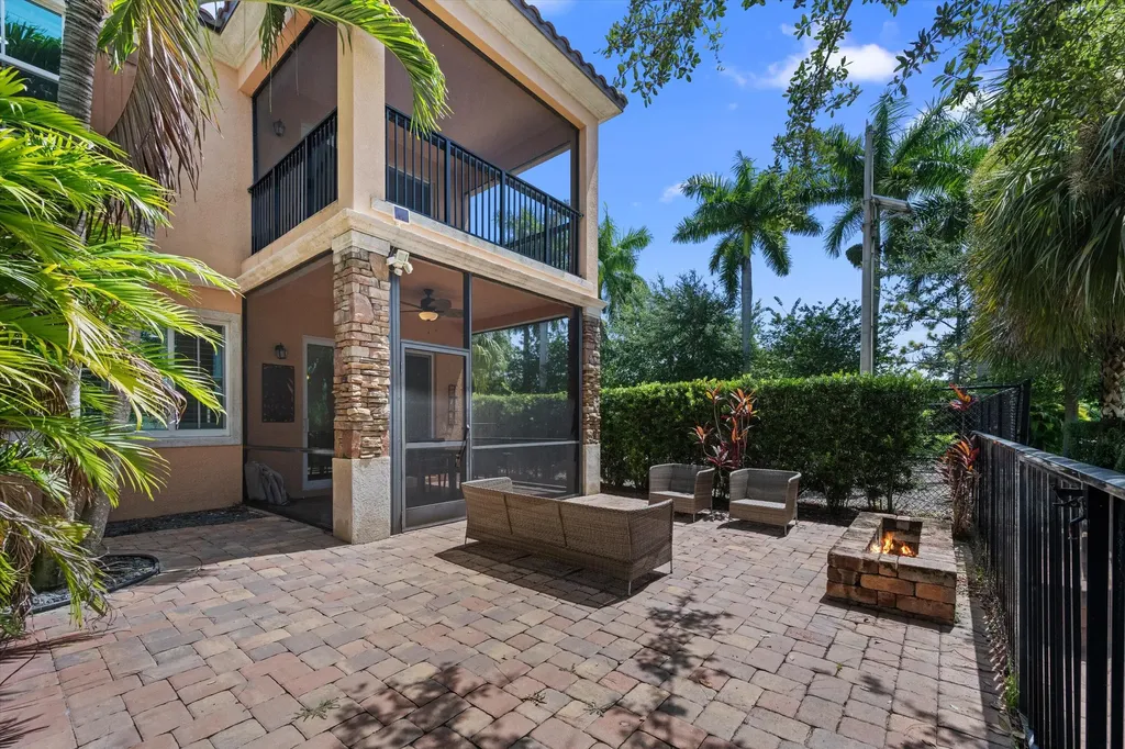 15600 Italian Cypress Way Wellington FL 33414