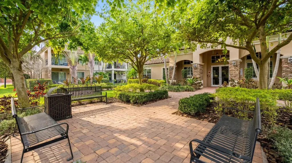 15600 Italian Cypress Way Wellington FL 33414