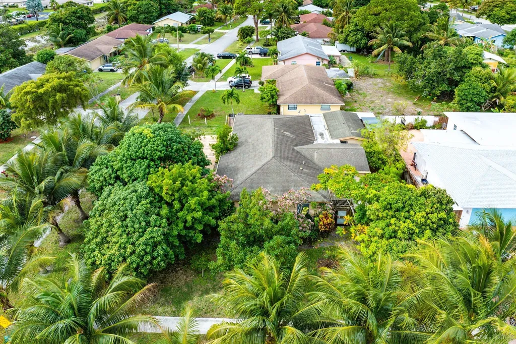 2655 Dorson Way Delray Beach FL 33445