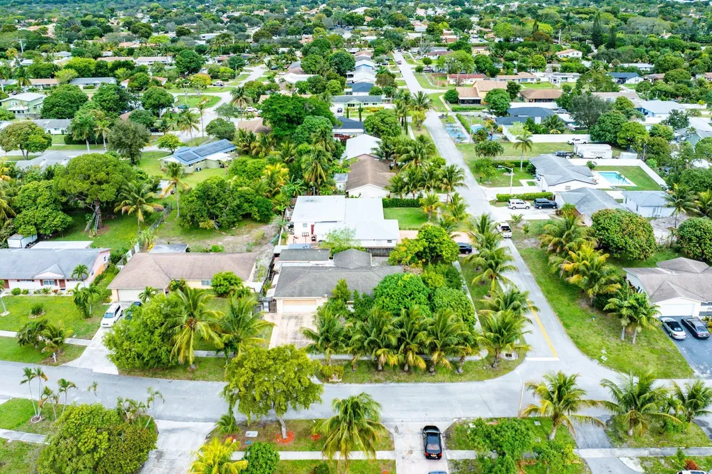 2655 Dorson Way Delray Beach FL 33445