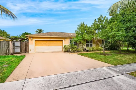 2655 Dorson Way Delray Beach FL 33445