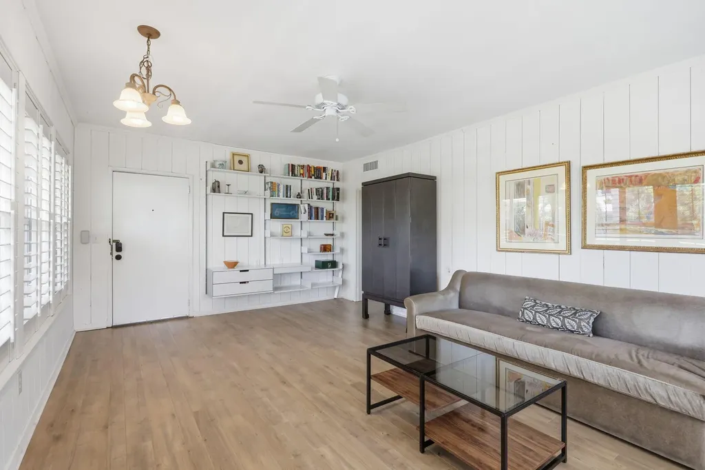 202 Gleason Street Delray Beach FL 33483