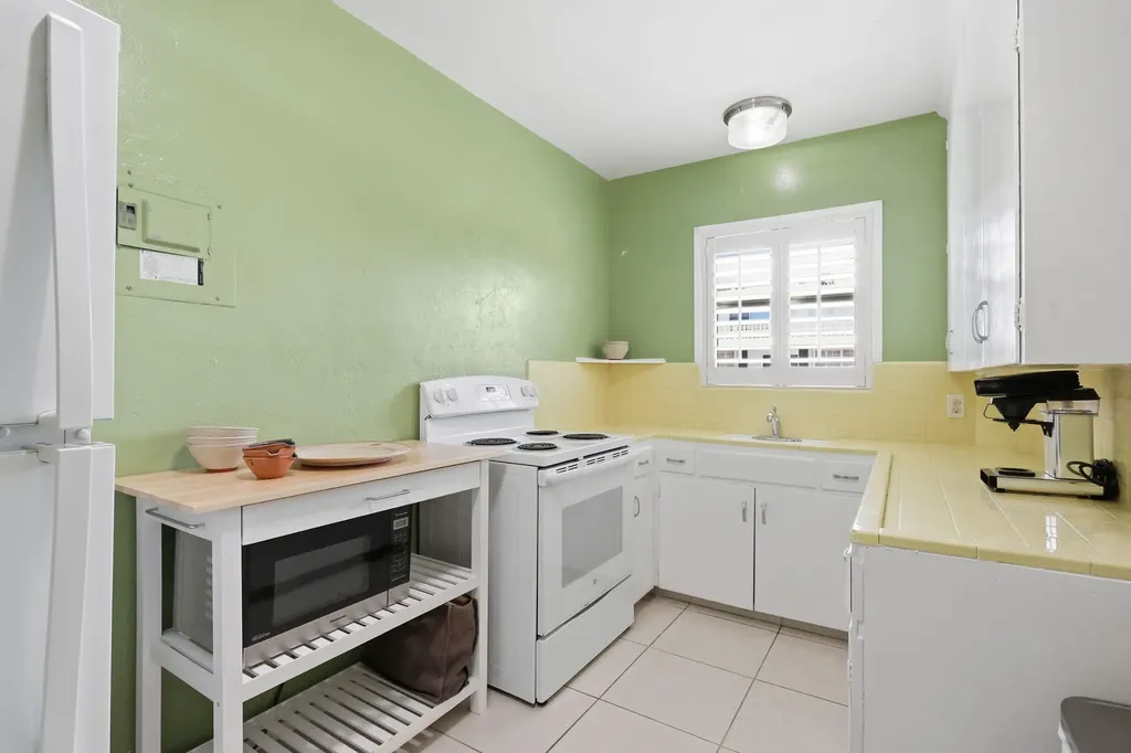 202 Gleason Street Delray Beach FL 33483