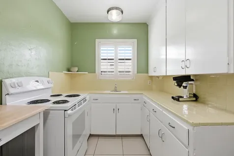 202 Gleason Street Delray Beach FL 33483