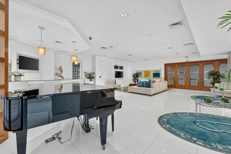 2821 N Ocean Boulevard Fort Lauderdale FL 33308