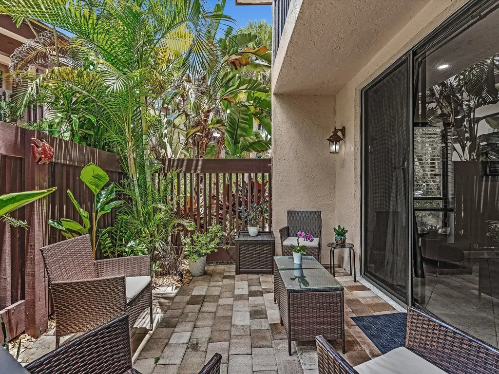 9256 Sabal Ridge Circle Boca Raton FL 33428