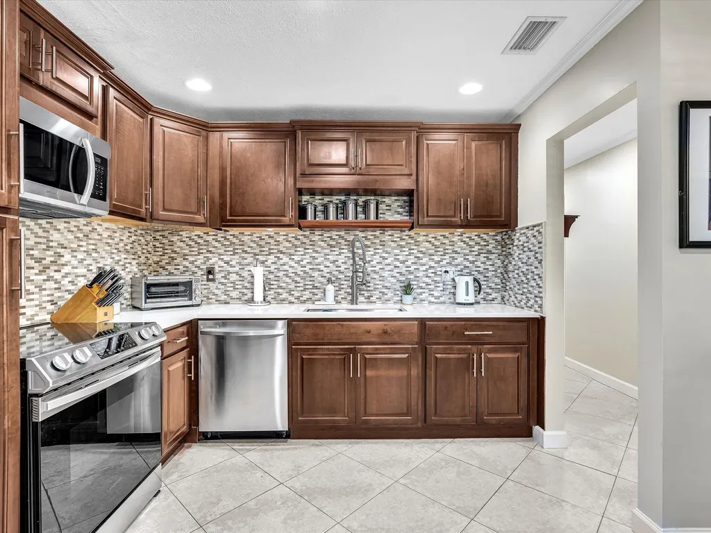 9256 Sabal Ridge Circle Boca Raton FL 33428