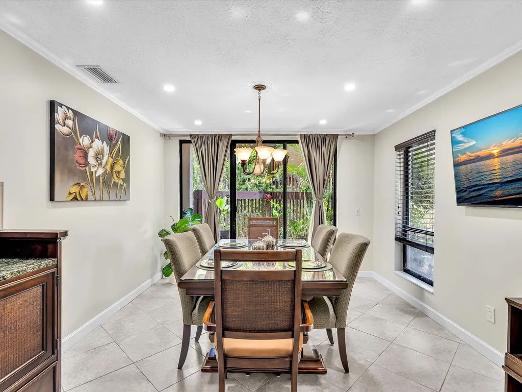 9256 Sabal Ridge Circle Boca Raton FL 33428