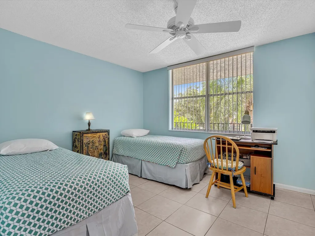 14701 Cumberland Drive Delray Beach FL 33446