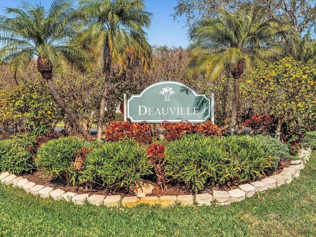 14701 Cumberland Drive Delray Beach FL 33446