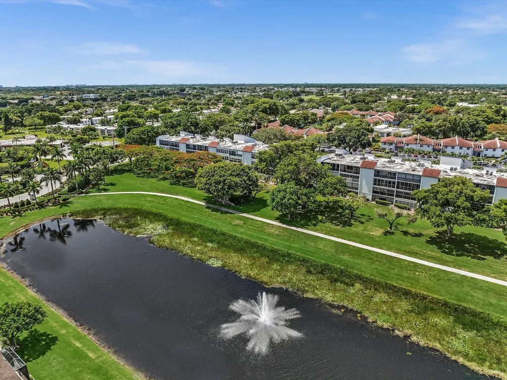 14701 Cumberland Drive Delray Beach FL 33446