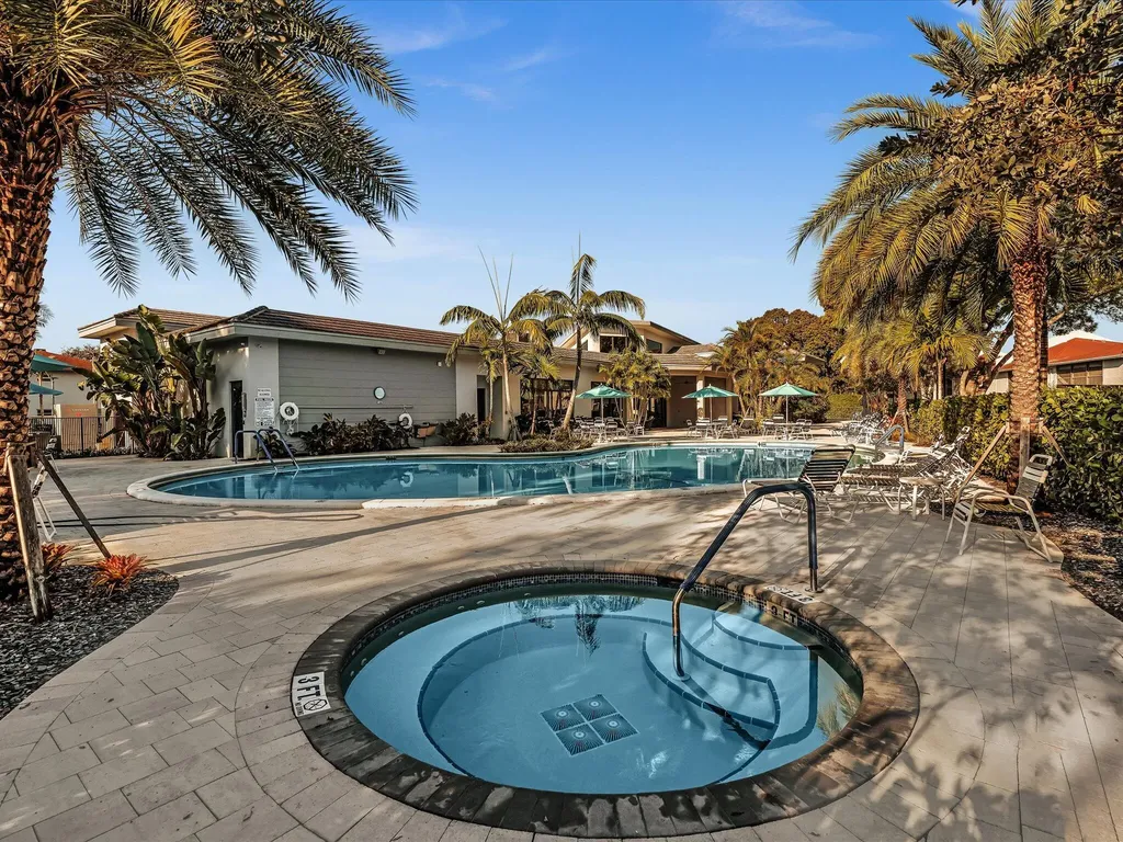 14701 Cumberland Drive Delray Beach FL 33446