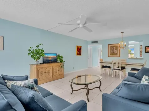 14701 Cumberland Drive Delray Beach FL 33446