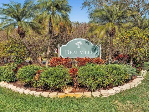 14701 Cumberland Drive Delray Beach FL 33446
