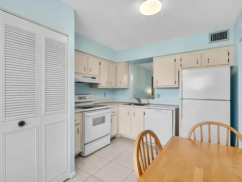 14701 Cumberland Drive Delray Beach FL 33446
